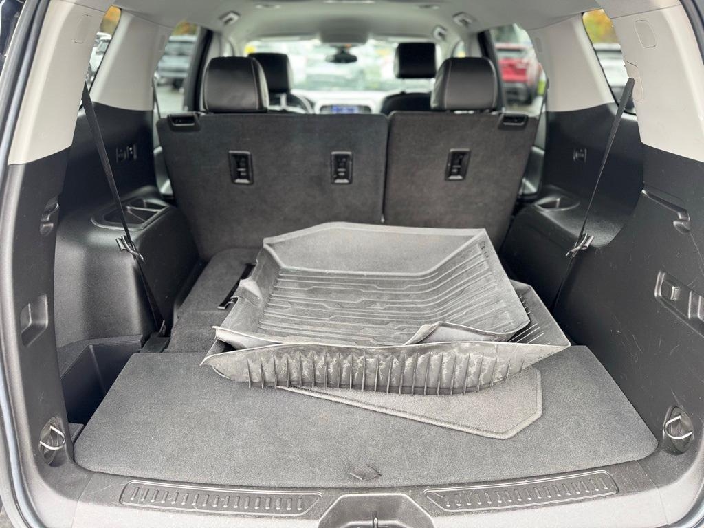 used 2023 GMC Acadia car, priced at $30,795