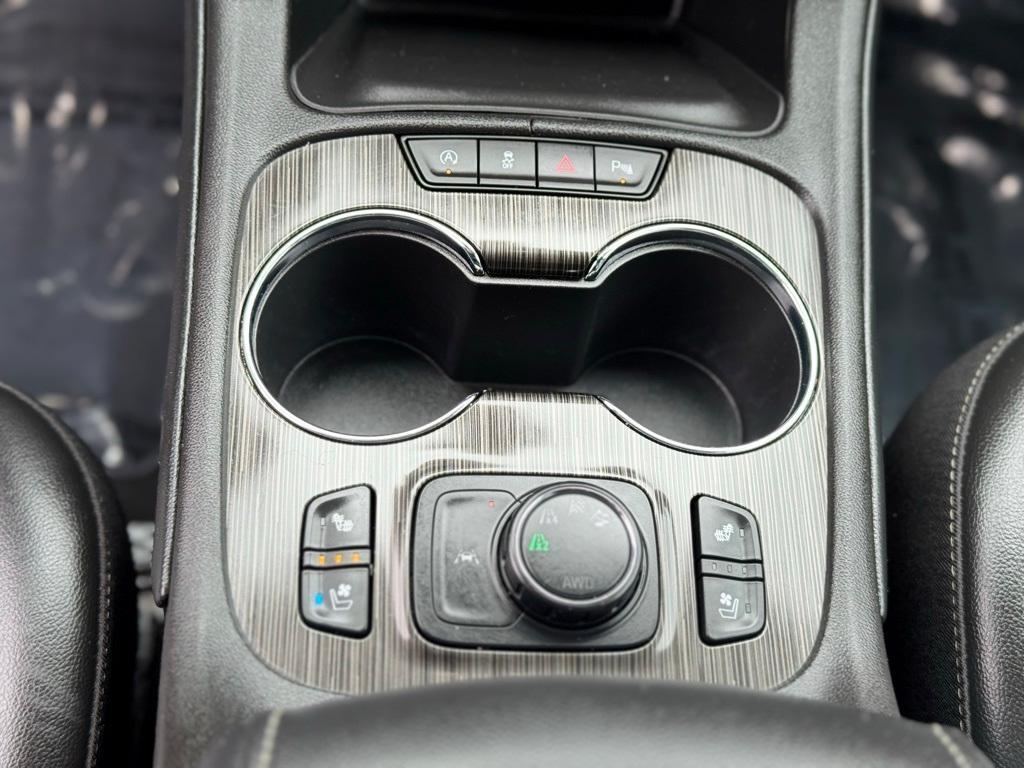 used 2023 GMC Acadia car, priced at $30,795