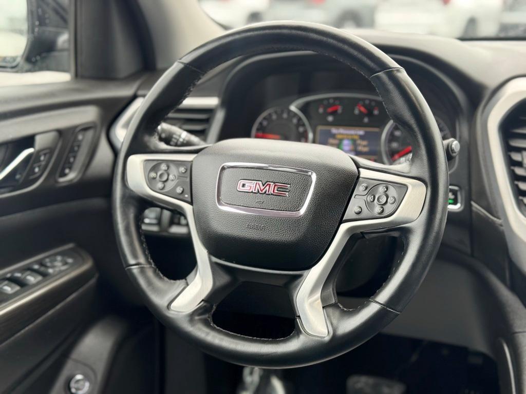 used 2023 GMC Acadia car, priced at $30,795