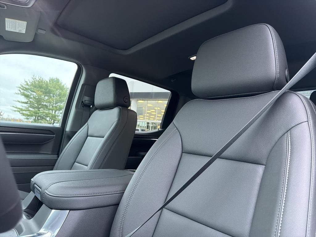 new 2026 GMC Sierra 1500 car, priced at $67,600