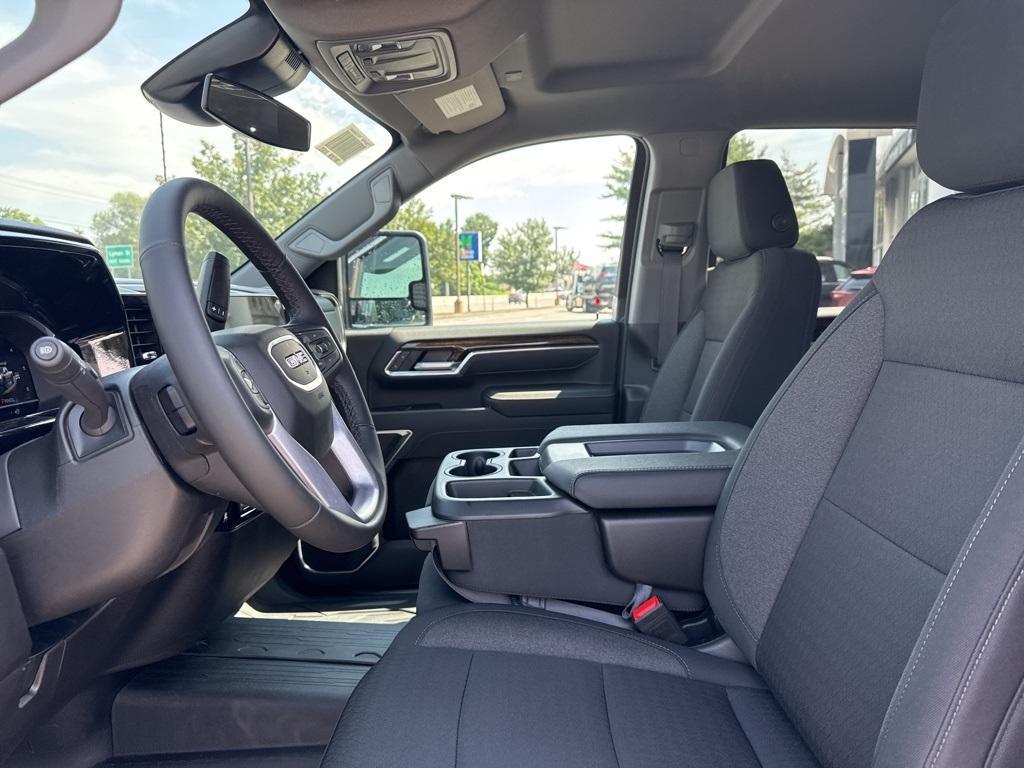 new 2025 GMC Sierra 2500 car, priced at $74,975
