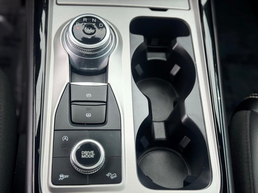 used 2024 Ford Explorer car, priced at $48,895