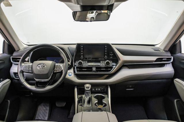 used 2021 Toyota Highlander Hybrid car, priced at $33,883