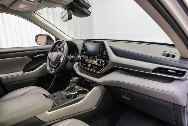 used 2021 Toyota Highlander Hybrid car, priced at $33,883
