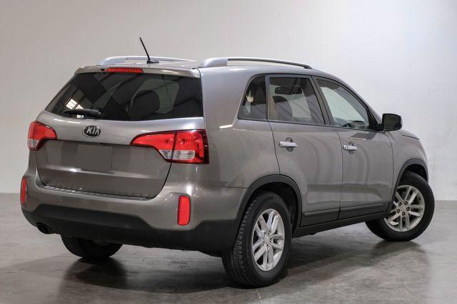 used 2015 Kia Sorento car, priced at $9,883