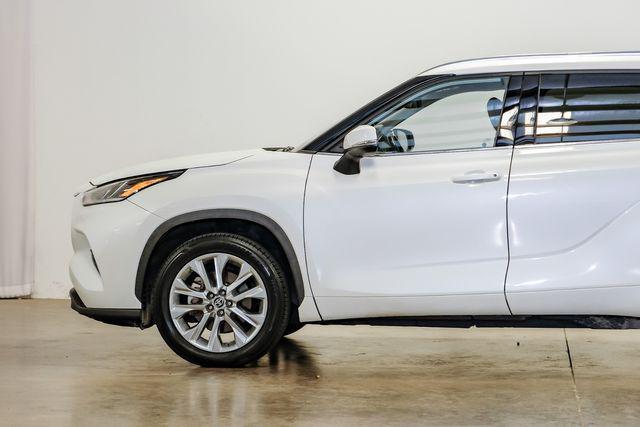 used 2021 Toyota Highlander car, priced at $28,683