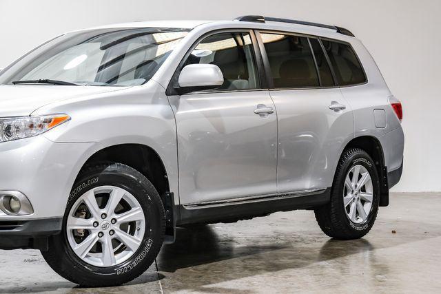 used 2012 Toyota Highlander car, priced at $16,883
