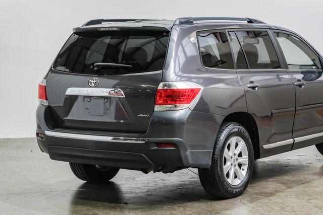 used 2012 Toyota Highlander car, priced at $14,883