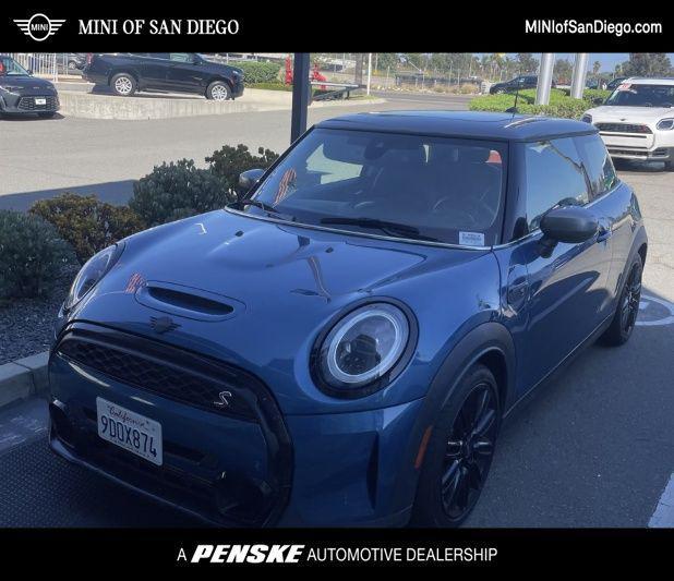 used 2023 MINI Hardtop car, priced at $26,899