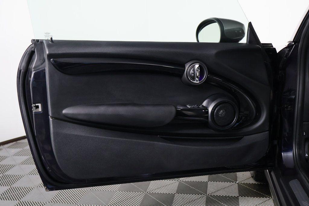 used 2021 MINI Hardtop car, priced at $19,989
