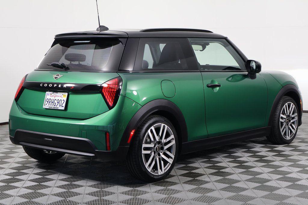 used 2025 MINI Hardtop car, priced at $30,999