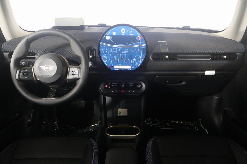 used 2025 MINI Hardtop car, priced at $30,999