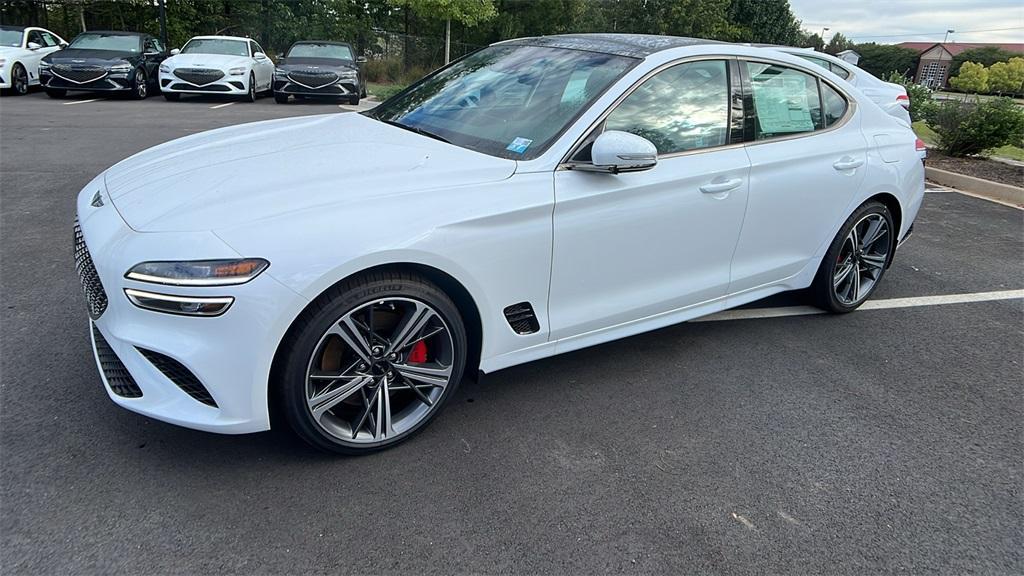 new 2025 Genesis G70 car, priced at $53,697