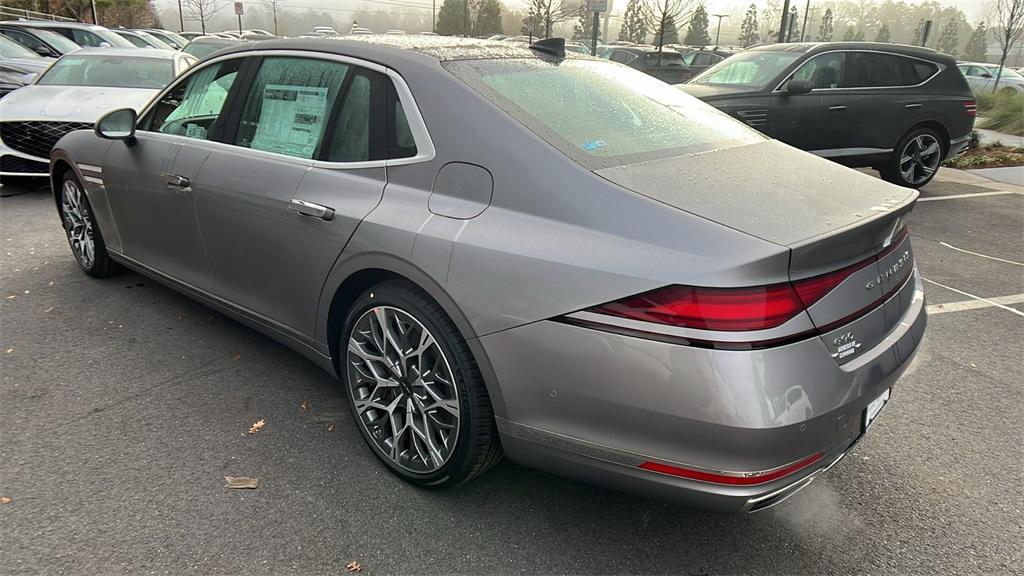 new 2025 Genesis G90 car, priced at $102,623