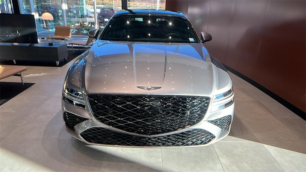 new 2025 Genesis G80 car, priced at $69,407