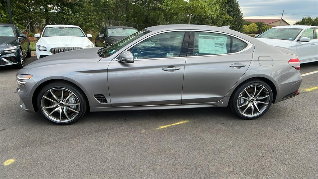 new 2025 Genesis G70 car, priced at $43,227