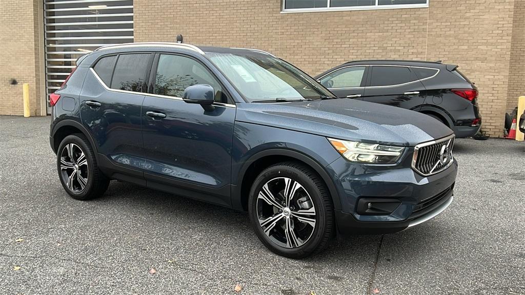 used 2021 Volvo XC40 car, priced at $28,585