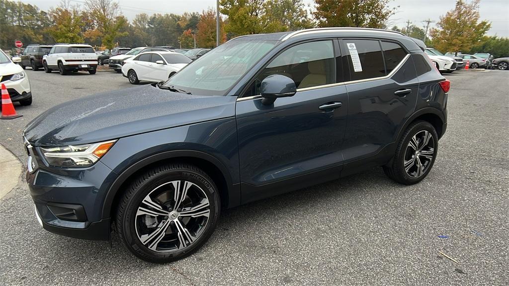 used 2021 Volvo XC40 car, priced at $27,994