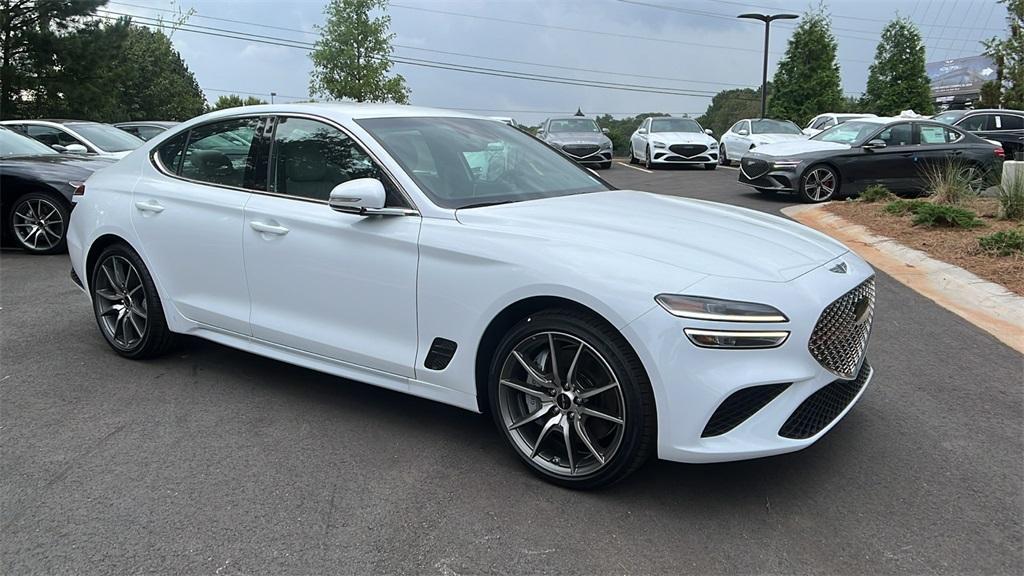 new 2025 Genesis G70 car, priced at $42,577