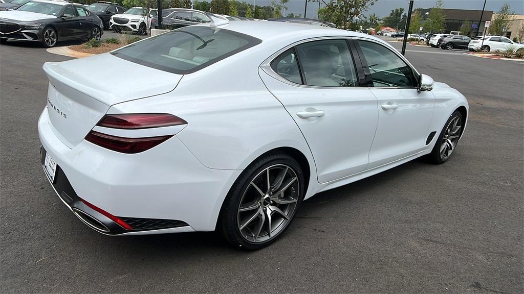 new 2025 Genesis G70 car, priced at $42,577