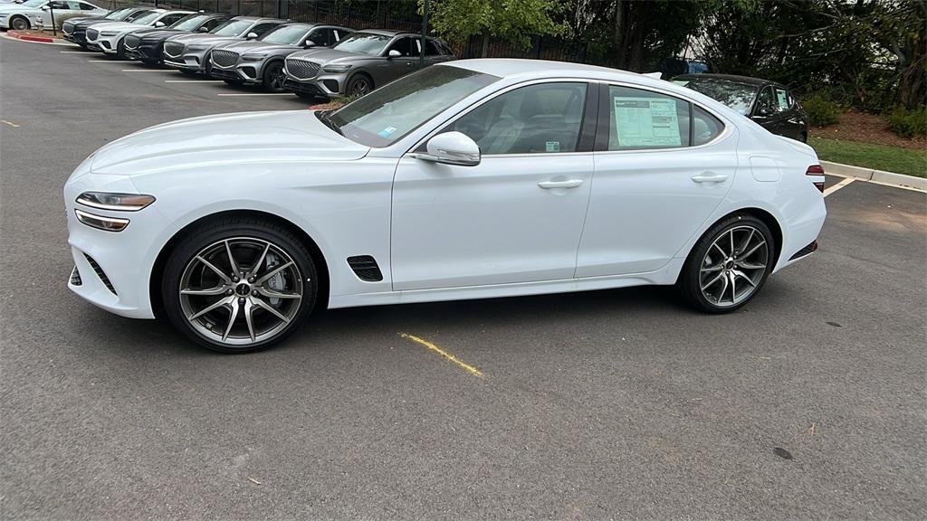 new 2025 Genesis G70 car, priced at $42,577