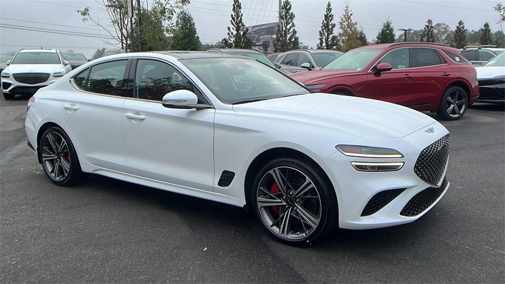 new 2025 Genesis G70 car, priced at $43,252