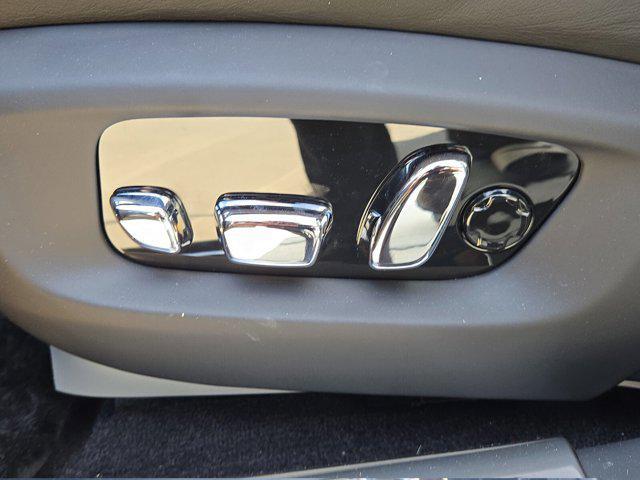 used 2022 Rolls-Royce Ghost car, priced at $238,999