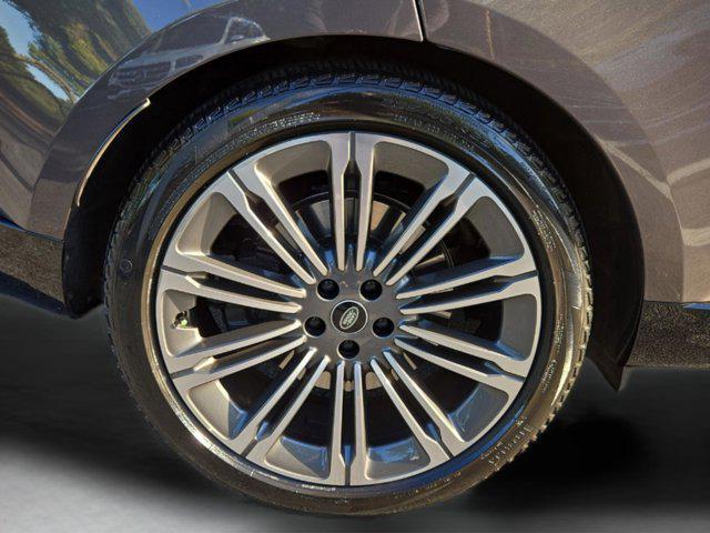 used 2022 Land Rover Range Rover car, priced at $91,900