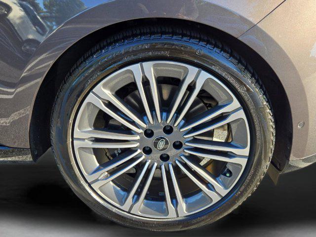 used 2022 Land Rover Range Rover car, priced at $91,900