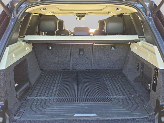 used 2022 Land Rover Range Rover car, priced at $91,900