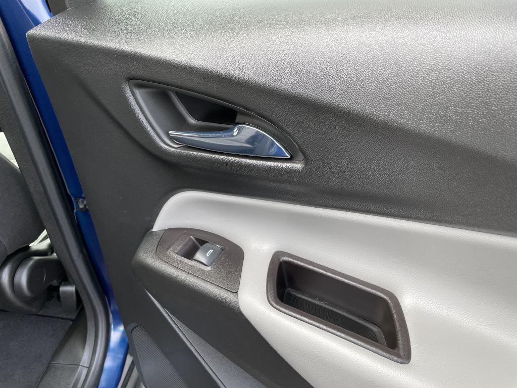 used 2022 Chevrolet Equinox car, priced at $19,800