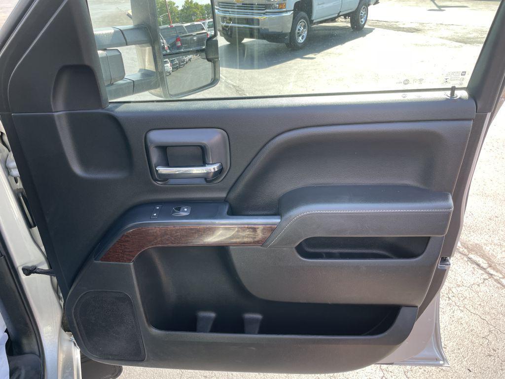 used 2018 GMC Sierra 2500 car, priced at $29,500