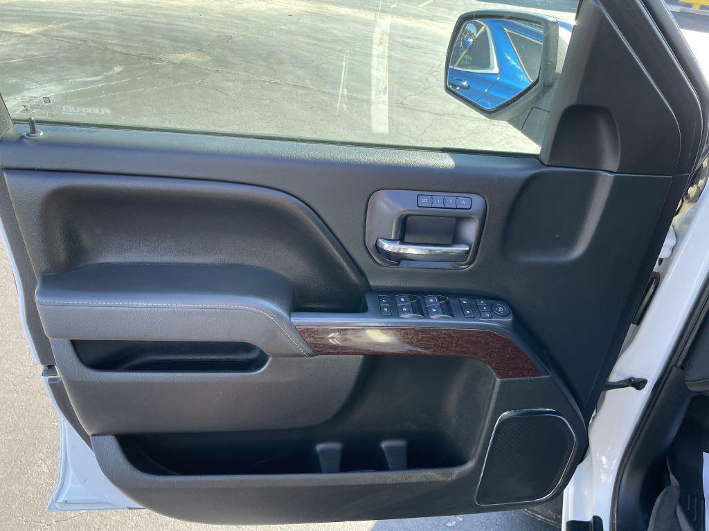 used 2017 GMC Sierra 2500 car, priced at $29,500