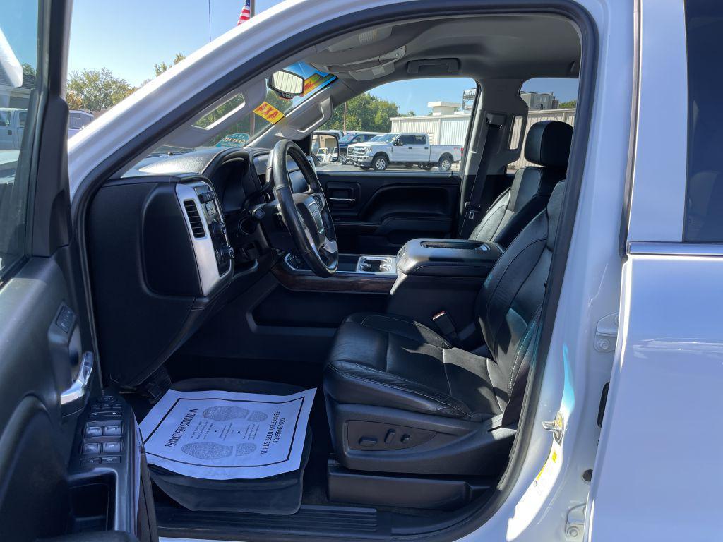 used 2017 GMC Sierra 2500 car, priced at $29,500