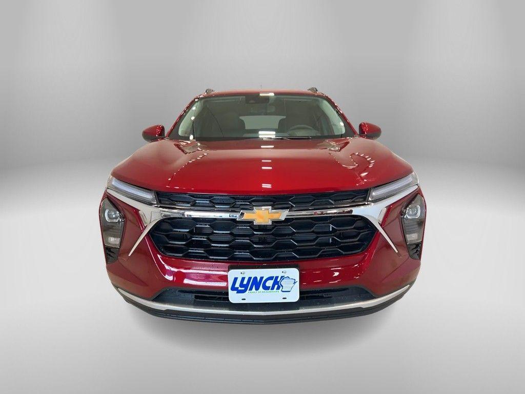 new 2025 Chevrolet Trax car, priced at $25,380