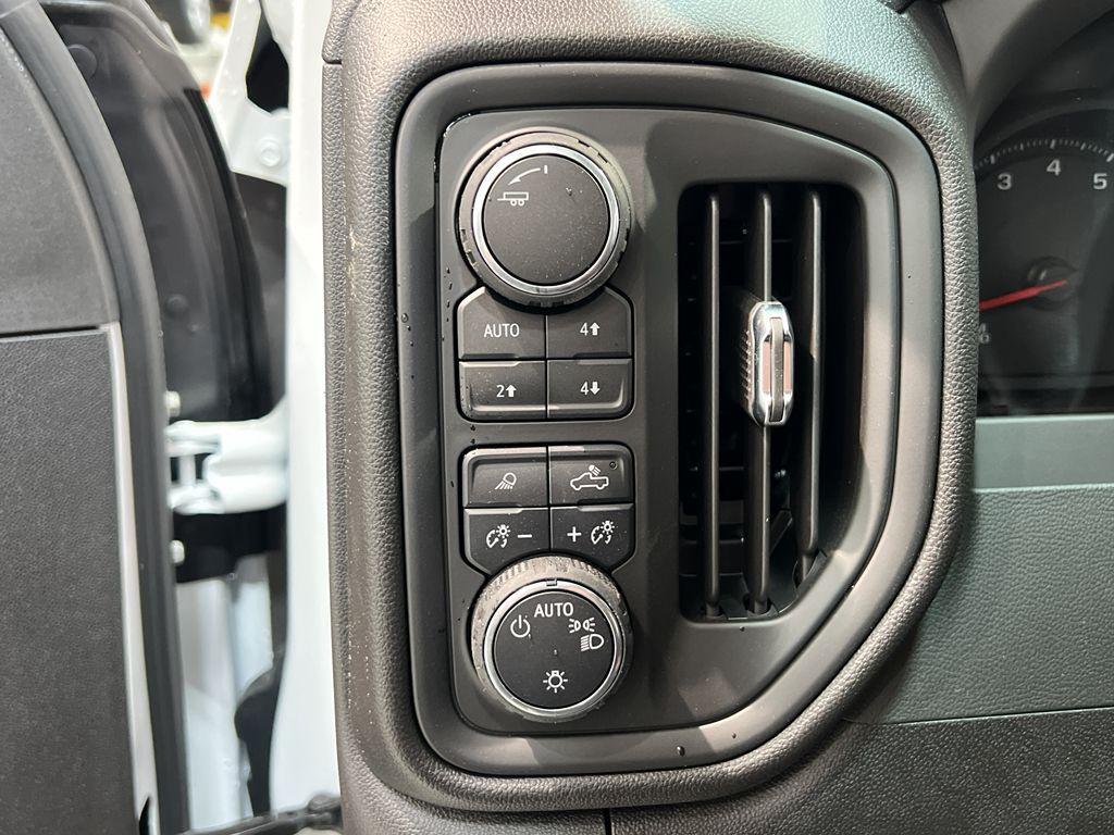 new 2025 Chevrolet Silverado 2500 car, priced at $56,645