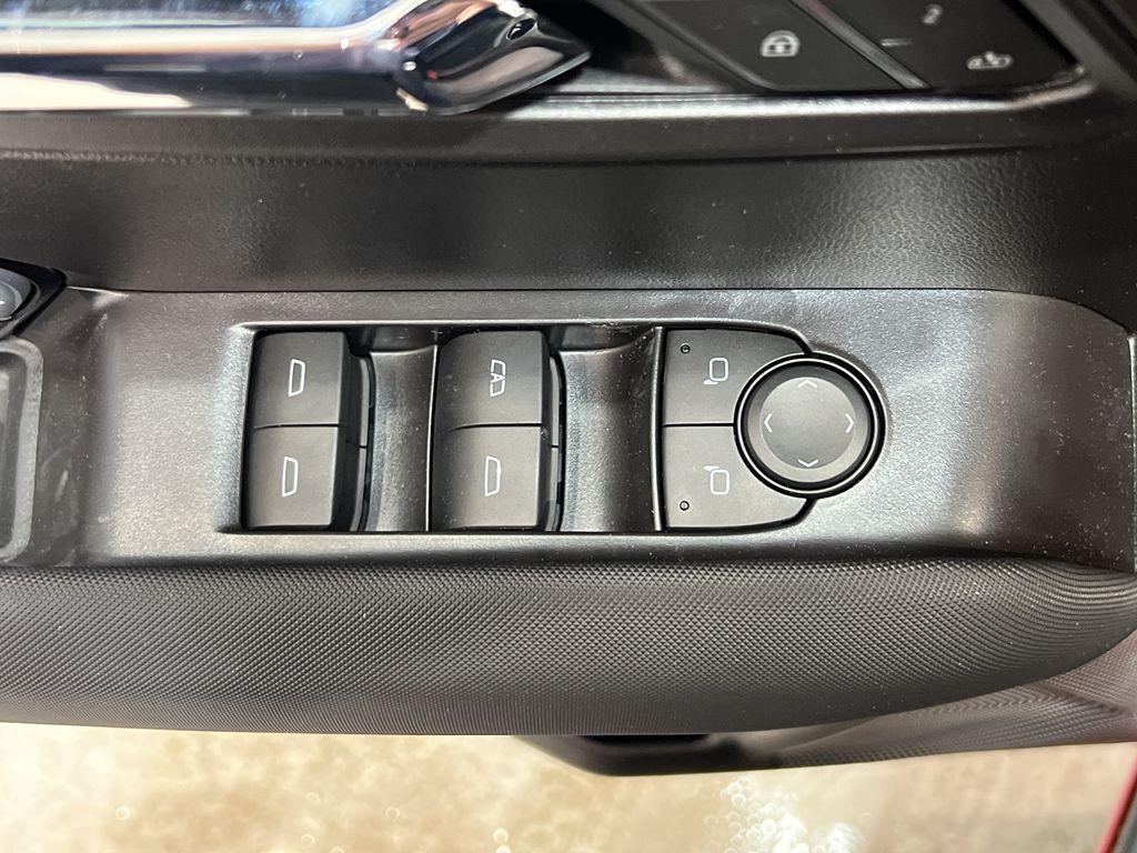 new 2025 Chevrolet Colorado car, priced at $50,155