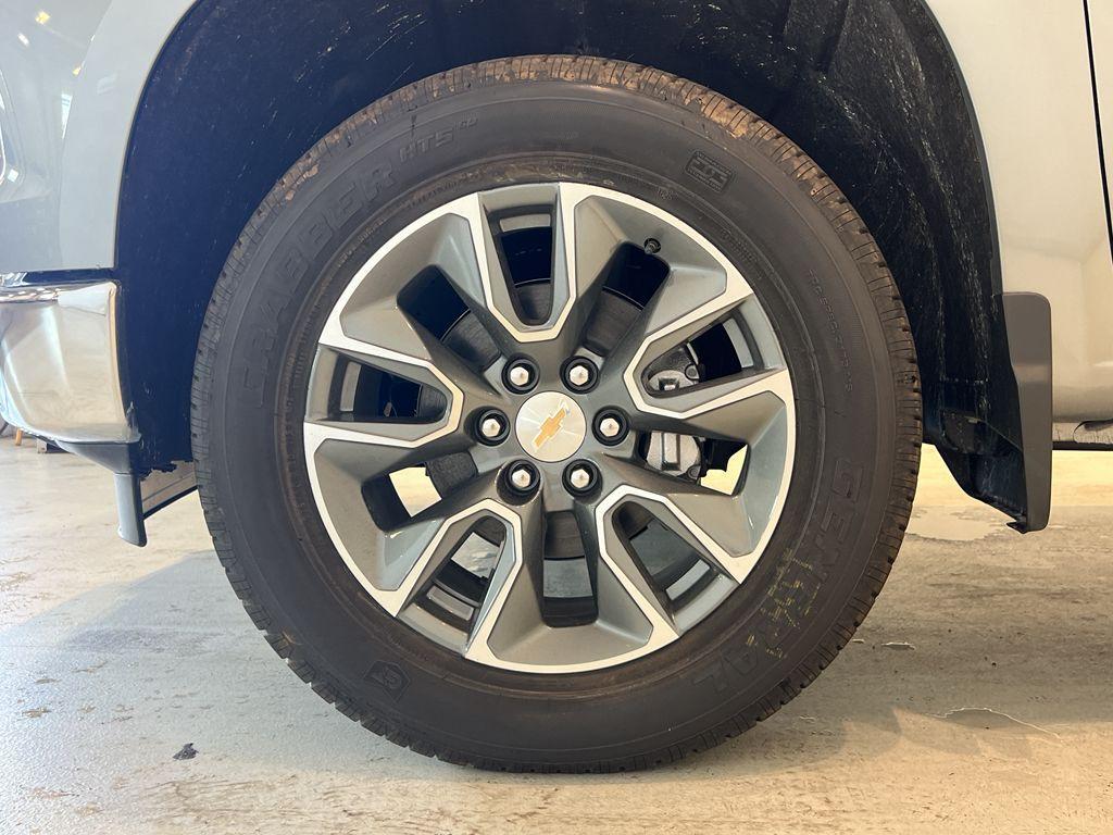 new 2025 Chevrolet Silverado 1500 car, priced at $52,595