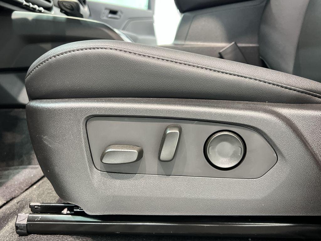 new 2025 Chevrolet Colorado car, priced at $46,965