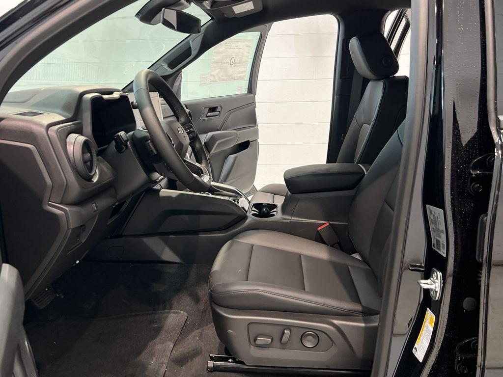 new 2025 Chevrolet Colorado car, priced at $46,965