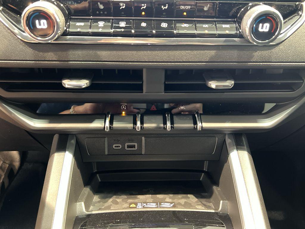 new 2025 Chevrolet Colorado car, priced at $46,965