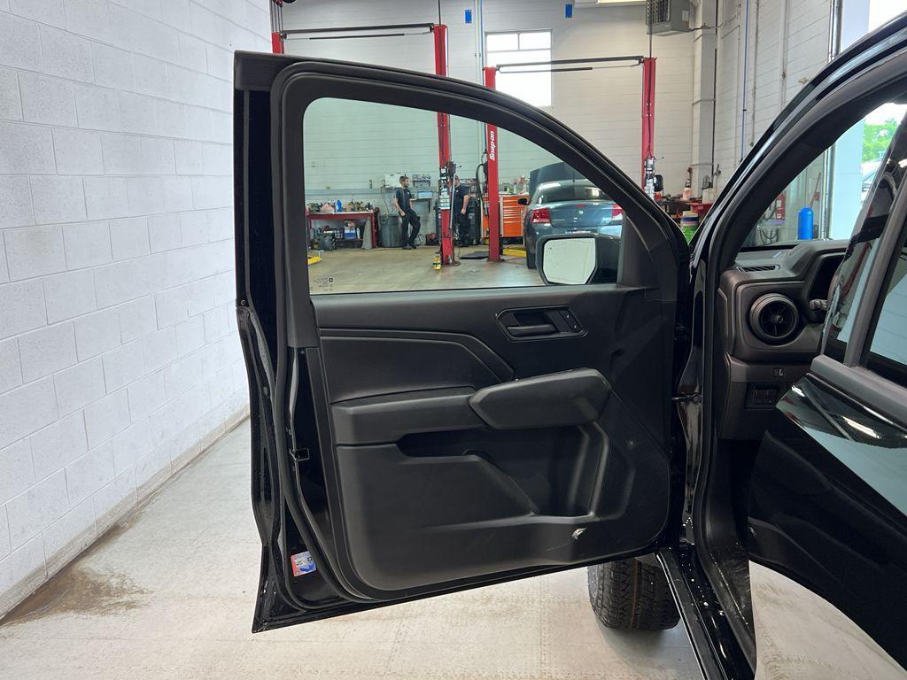 new 2025 Chevrolet Colorado car, priced at $46,965