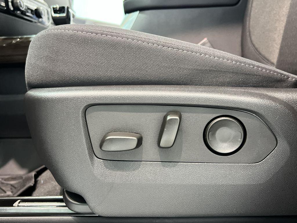 new 2025 Chevrolet Silverado 1500 car, priced at $63,435