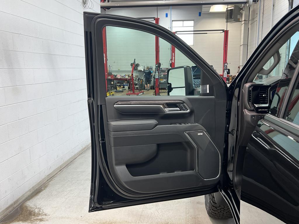 new 2025 Chevrolet Silverado 2500 car, priced at $74,975