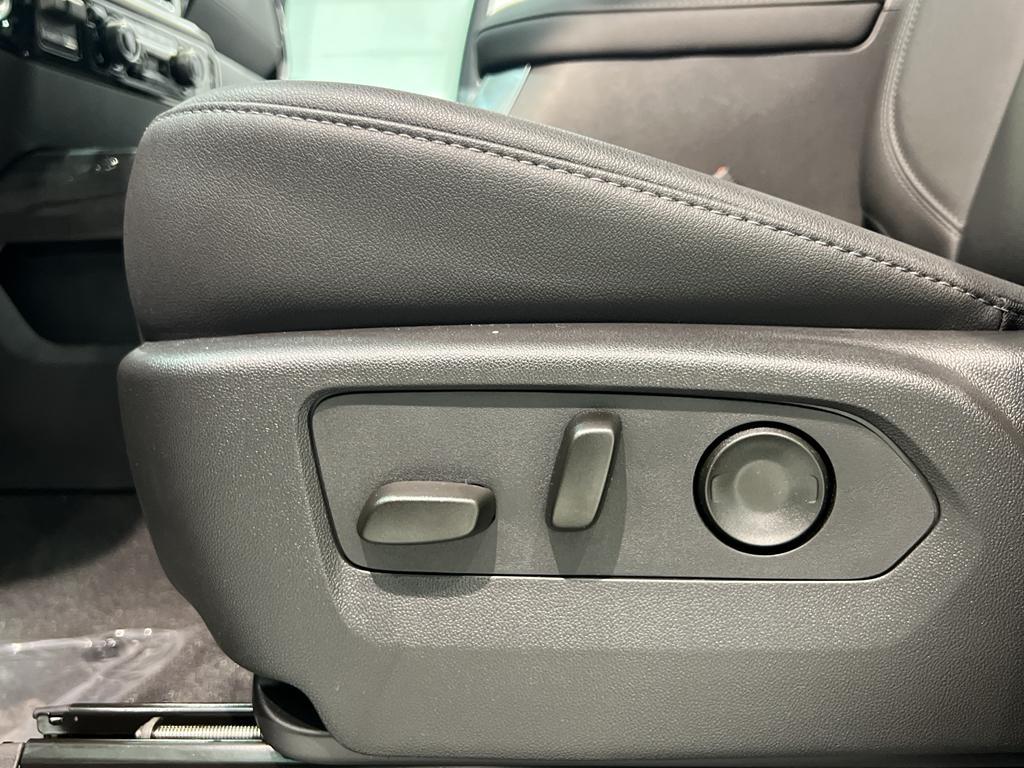new 2025 Chevrolet Silverado 2500 car, priced at $74,975