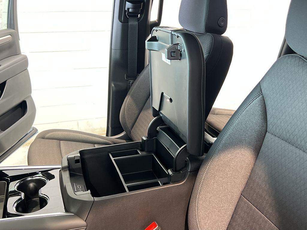 new 2025 Chevrolet Suburban car, priced at $69,535