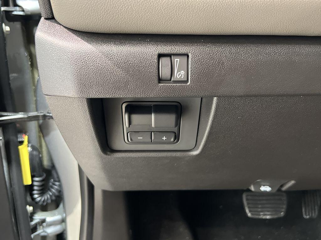 new 2025 Chevrolet Colorado car, priced at $53,190