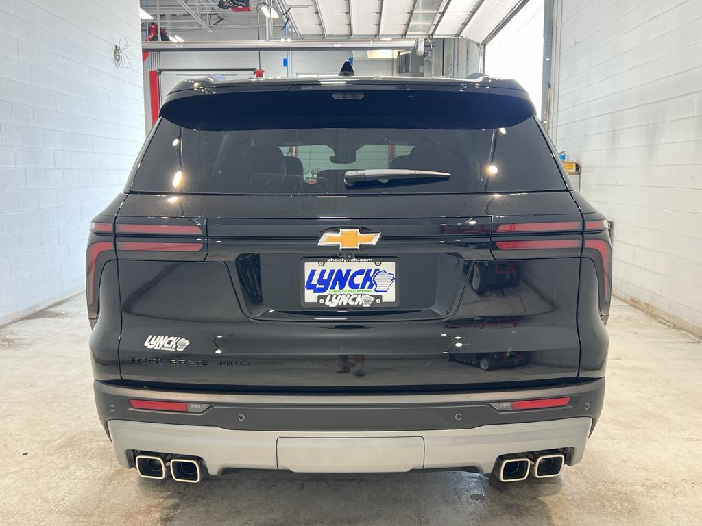 new 2026 Chevrolet Traverse car, priced at $46,920