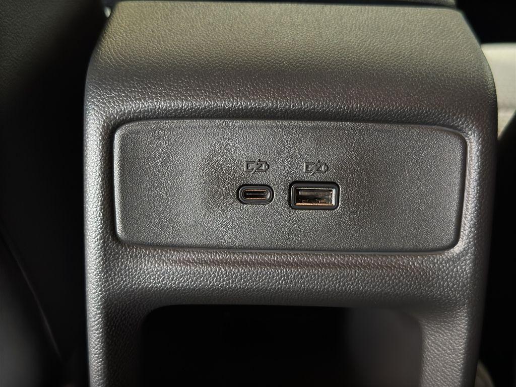new 2025 Chevrolet Trax car