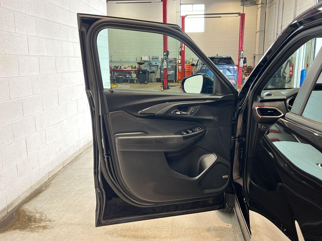 used 2021 Chevrolet TrailBlazer car, priced at $18,995